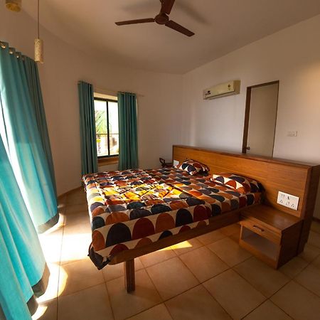 Villa Infinity By The Sea Murud  Luaran gambar