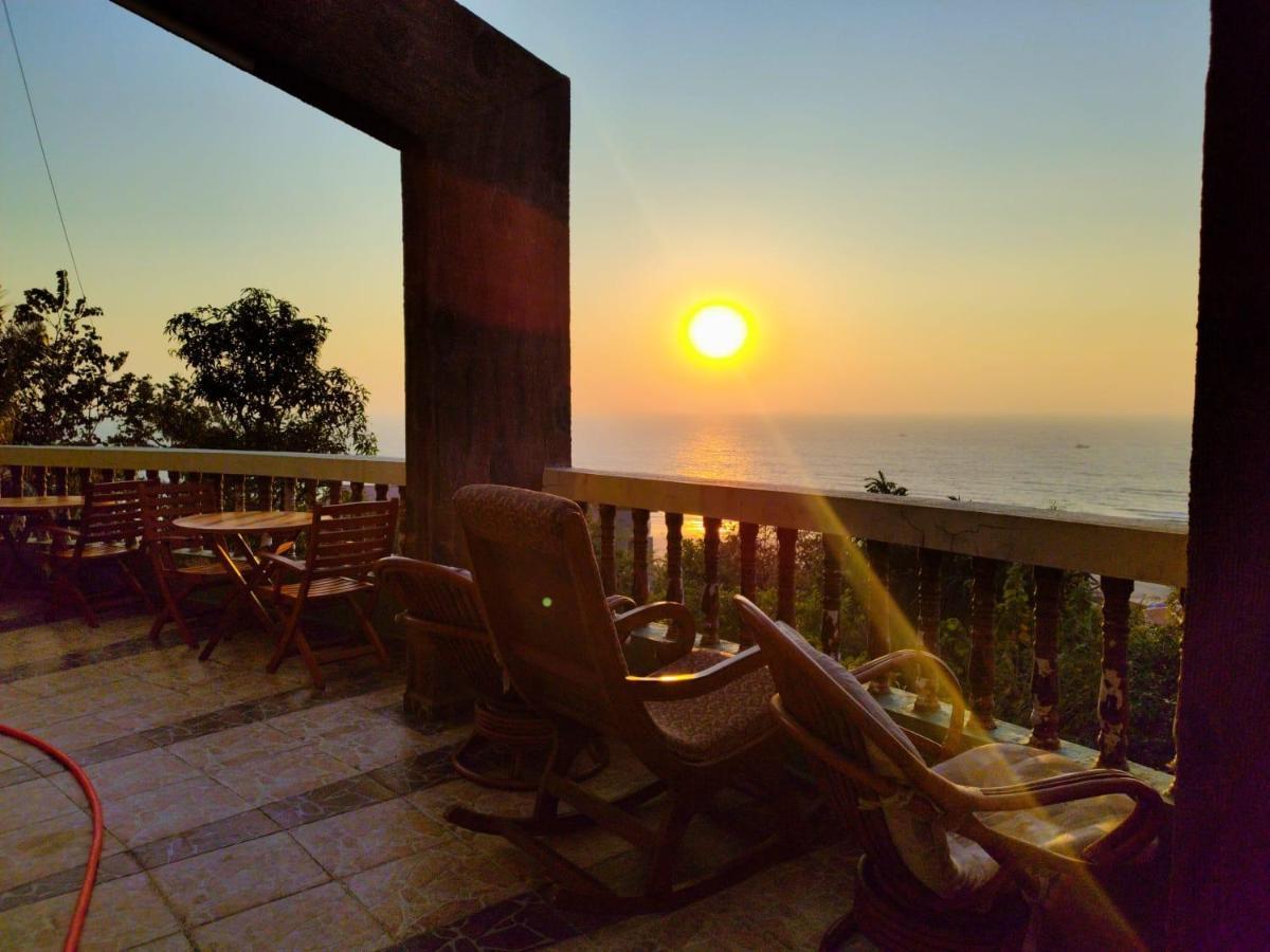 Villa Infinity By The Sea Murud  Luaran gambar