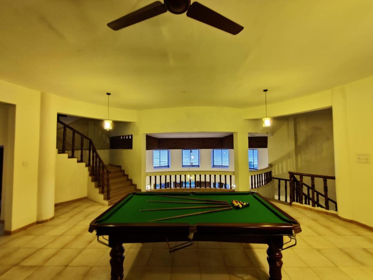 Villa Infinity By The Sea Murud  Luaran gambar