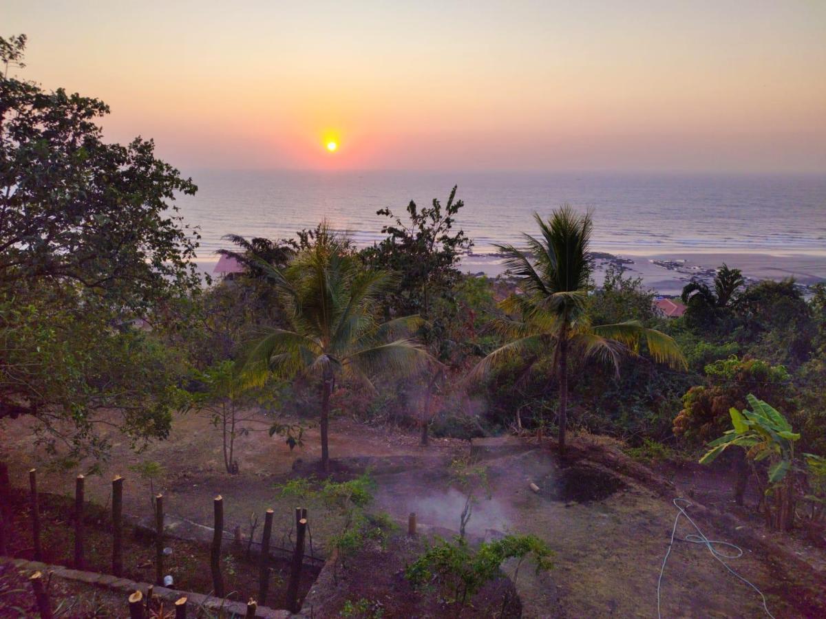 Villa Infinity By The Sea Murud  Luaran gambar