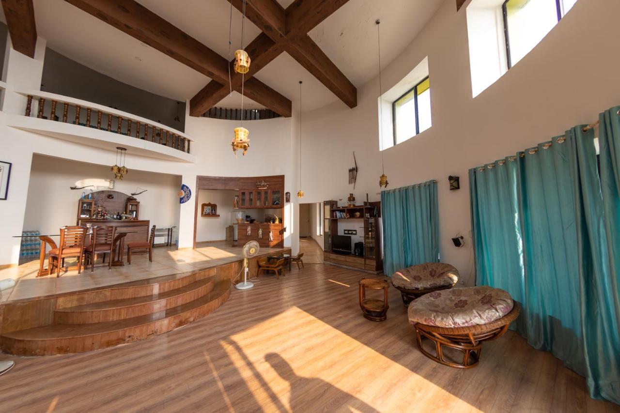 Villa Infinity By The Sea Murud  Luaran gambar