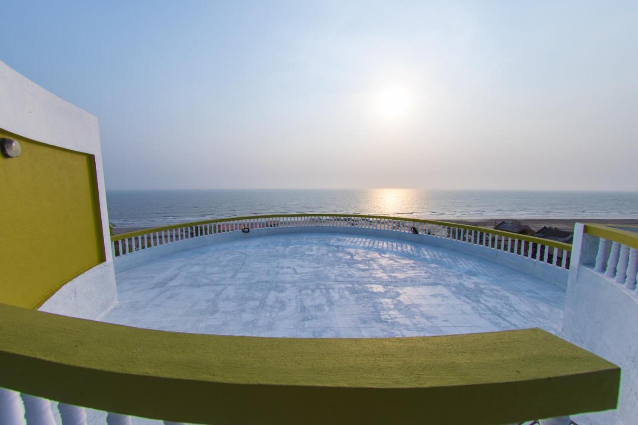 Villa Infinity By The Sea Murud  Luaran gambar