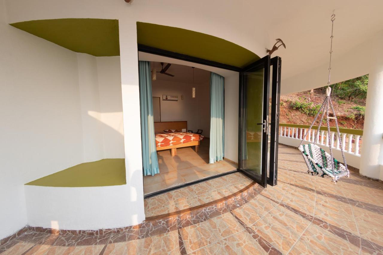 Villa Infinity By The Sea Murud  Luaran gambar