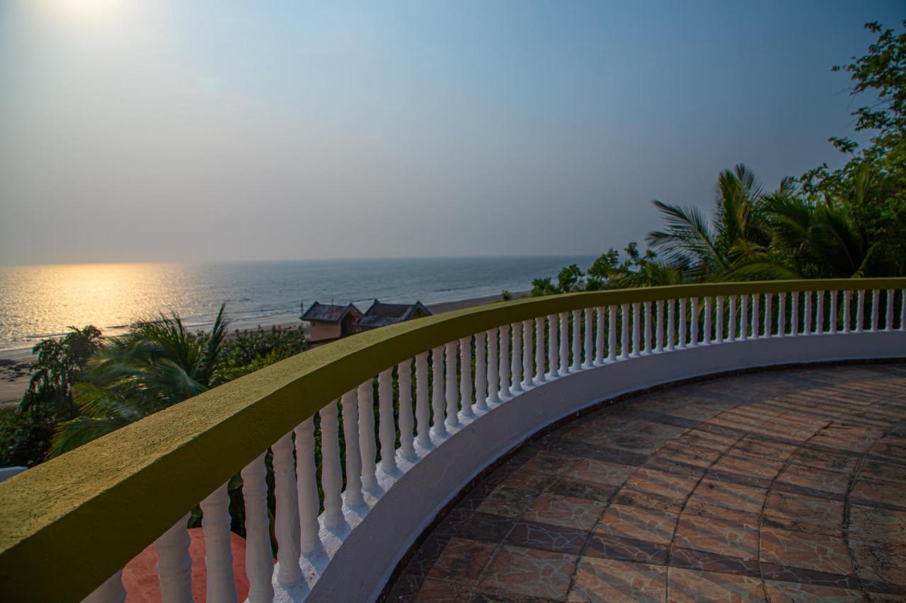 Villa Infinity By The Sea Murud  Luaran gambar