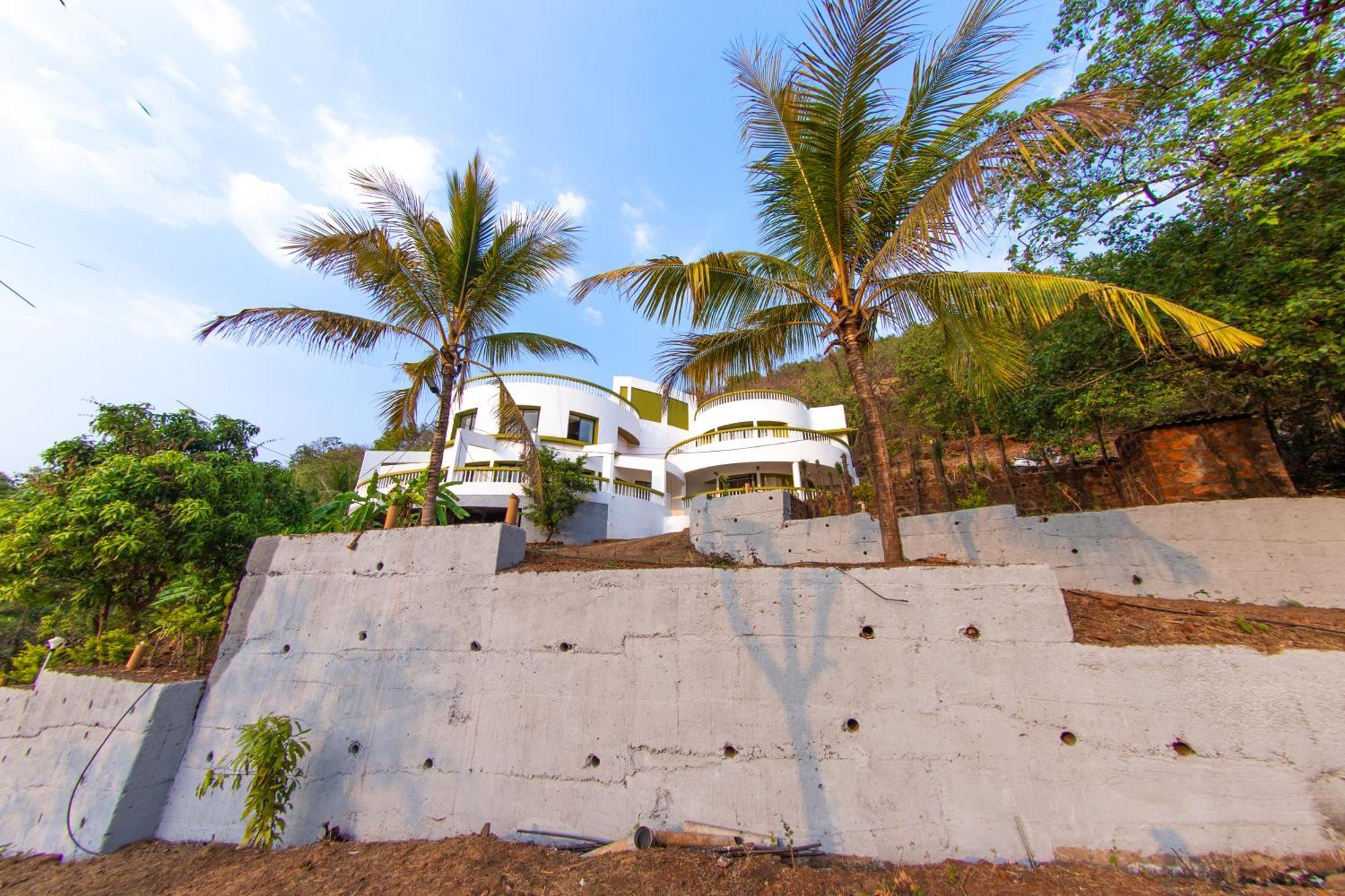 Villa Infinity By The Sea Murud  Luaran gambar